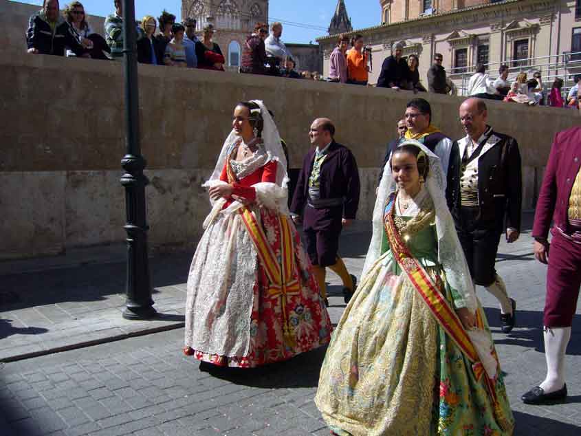 falleras mayores de valencia