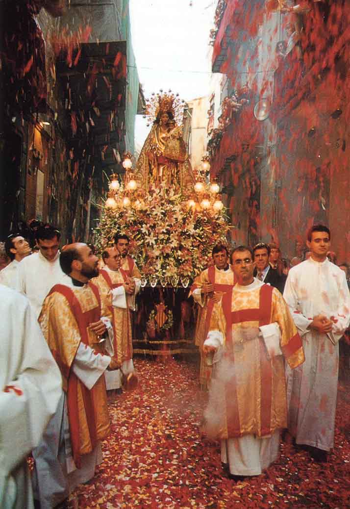 virgen de los desamparados procesion valencia